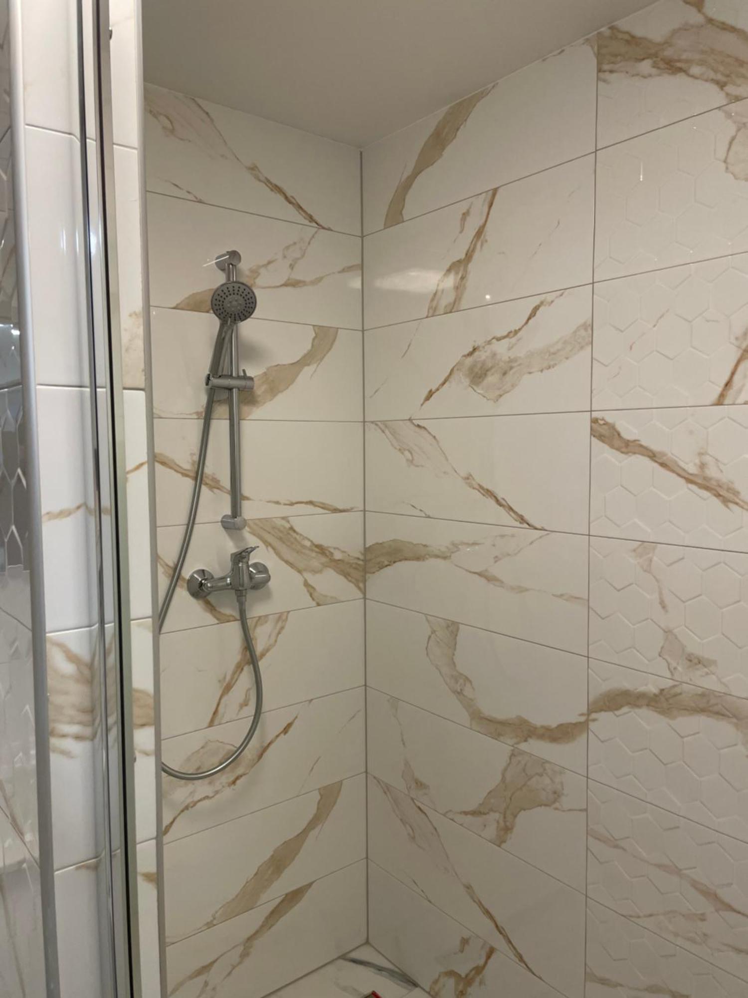 Apartmantt Cheb Bagian luar foto
